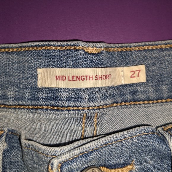 Levi's light wash mid length shorts - Picture 4 of 5